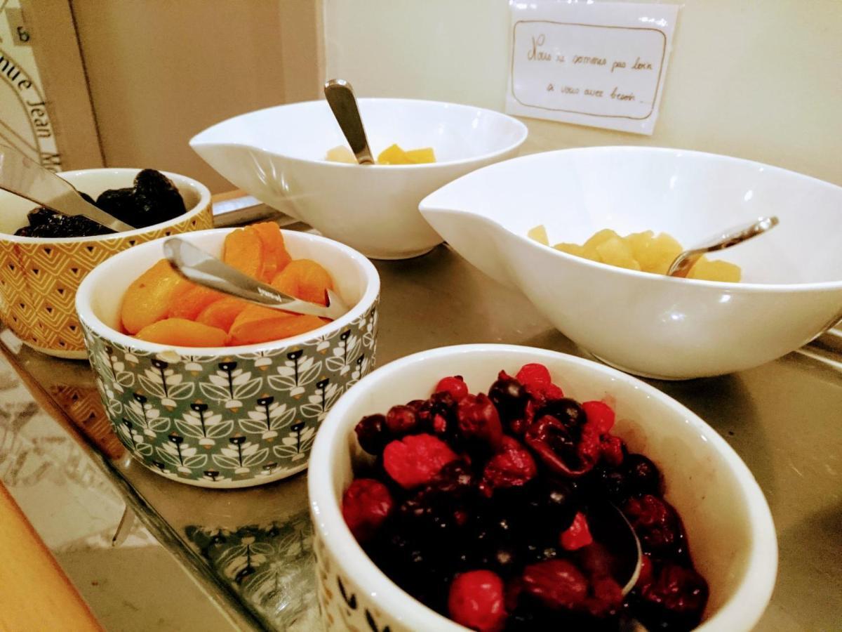 Accostage De La Concurrence Hotel La Rochelle (Charente-Maritime)